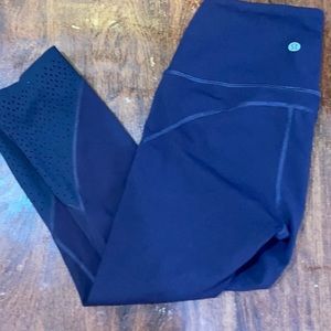 NWOT lululemon anew crop(21”)